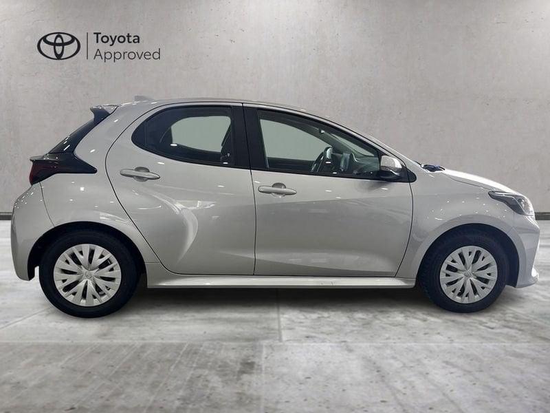 Toyota Yaris Yaris 1.5h Active