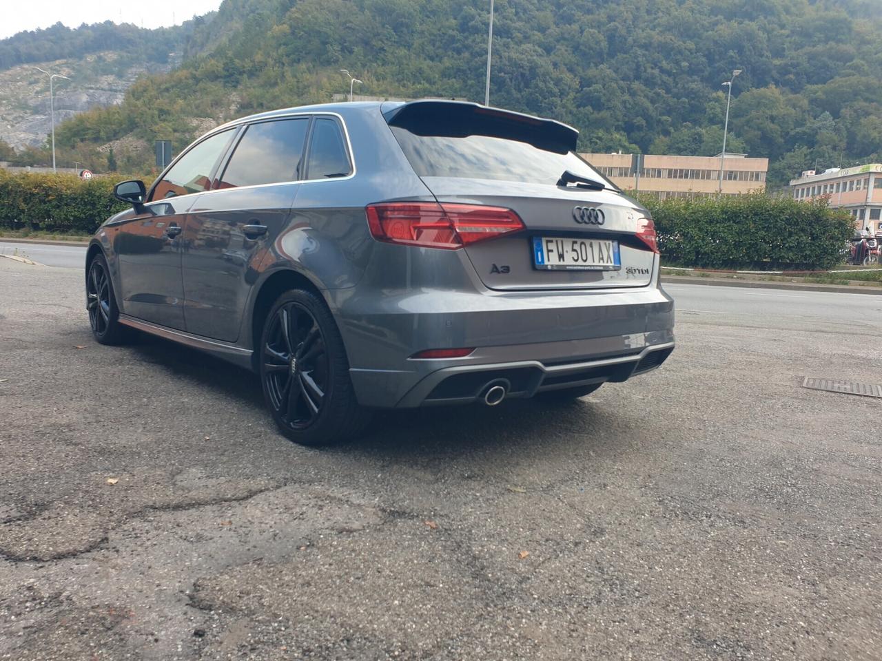 Audi A3 SPB 30 TDI S LINEA