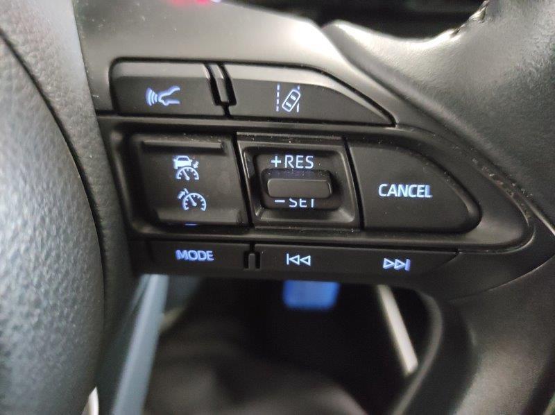 TOYOTA Yaris 4ª serie - Yaris 1.5 Hybrid 5 porte Business