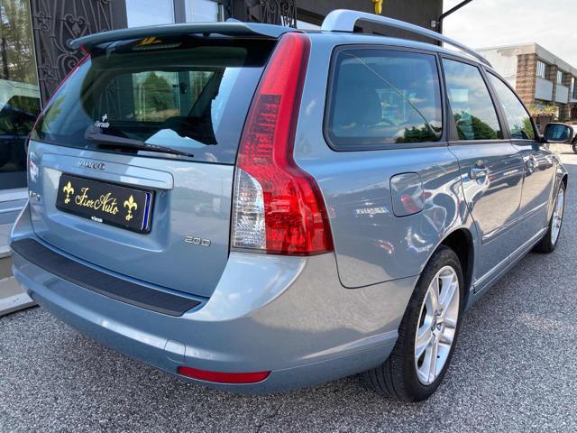 VOLVO V50 2.0 D cat Summum