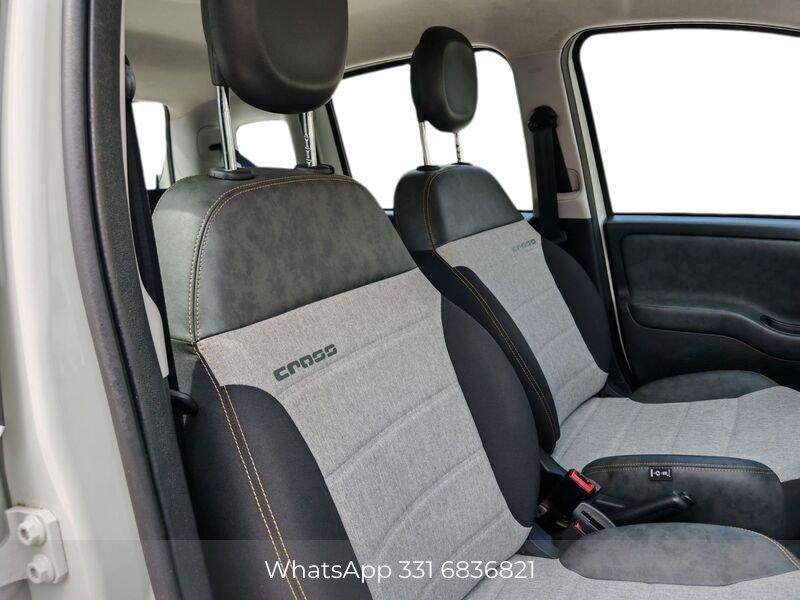 FIAT Panda Cross Panda 1.0 firefly hybrid Cross s&s 70cv