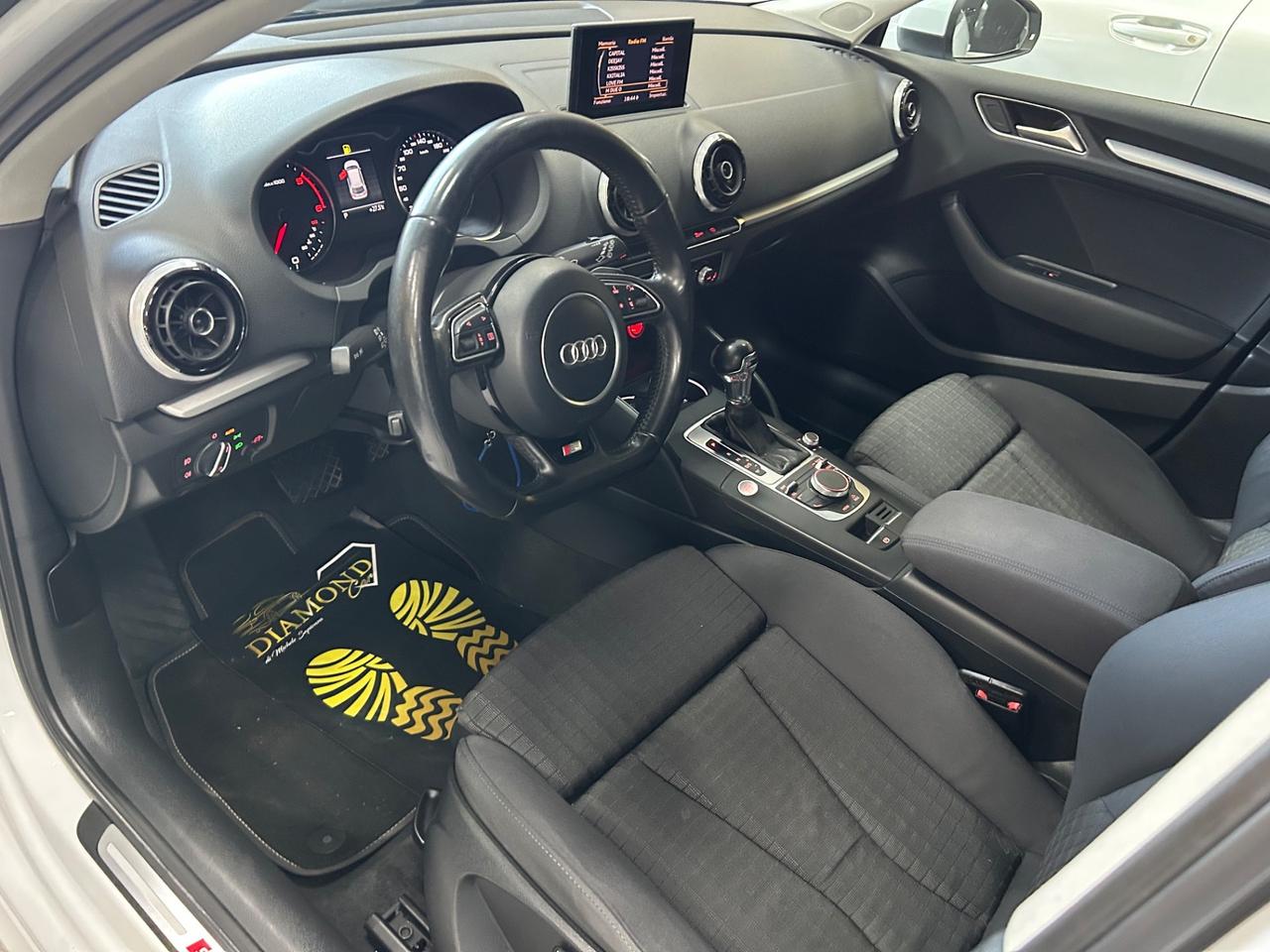 AUDI A3 2.0 Tdi S-LINE “AUT/F1/NAVI/LED/18”-2013