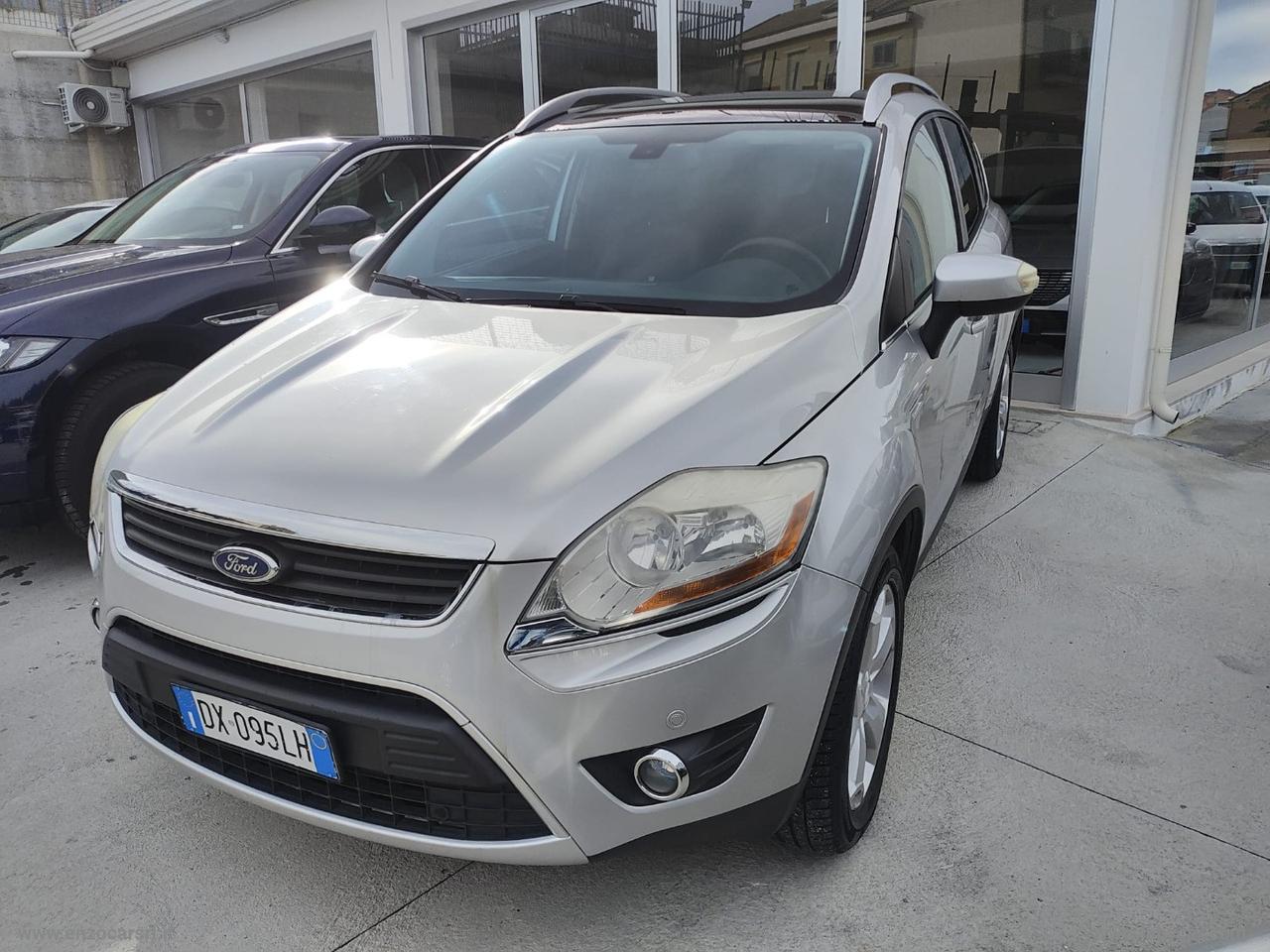 FORD Kuga 2.0 TDCi 136 CV 4WD Titanium TETTO,4X4