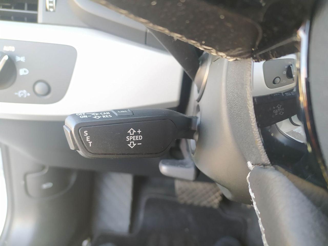 Audi A4 Business Advanced 2.0 35 TDI MHEV #8151