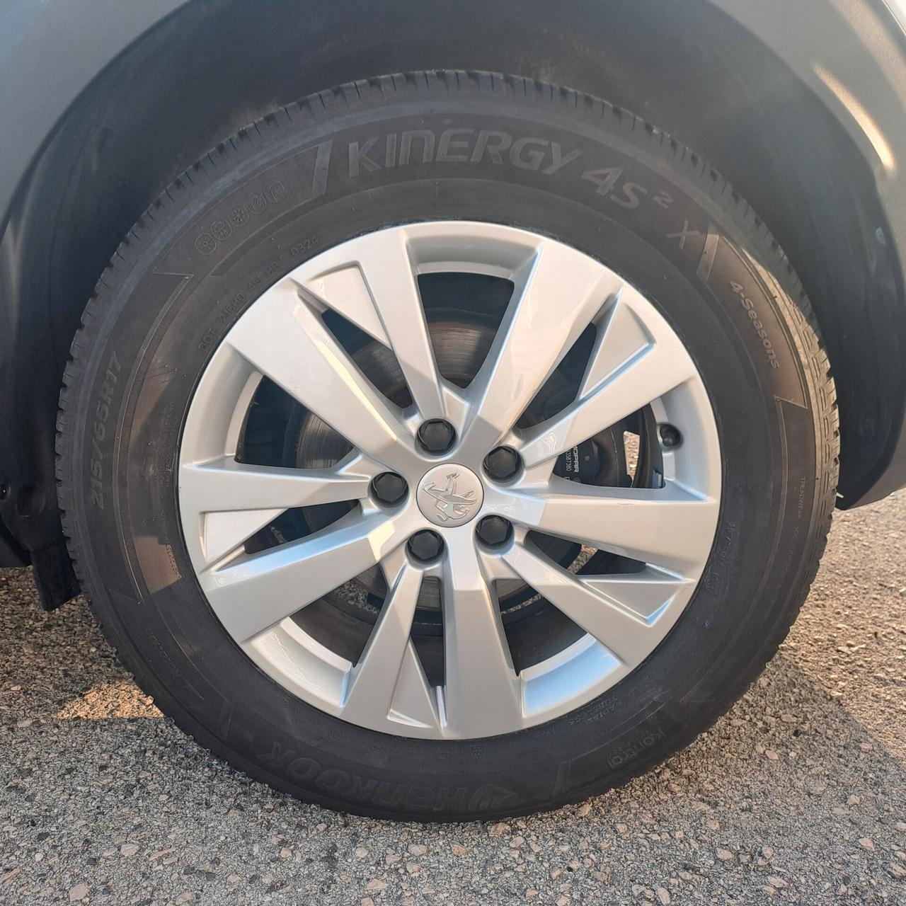 Peugeot 3008 1.5 Bluehdi 130 Cv Eat8 Business