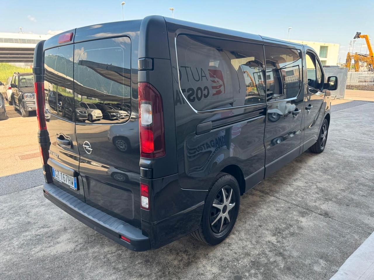 Opel Vivaro 27 1.6 CDTI PC-TN Combi