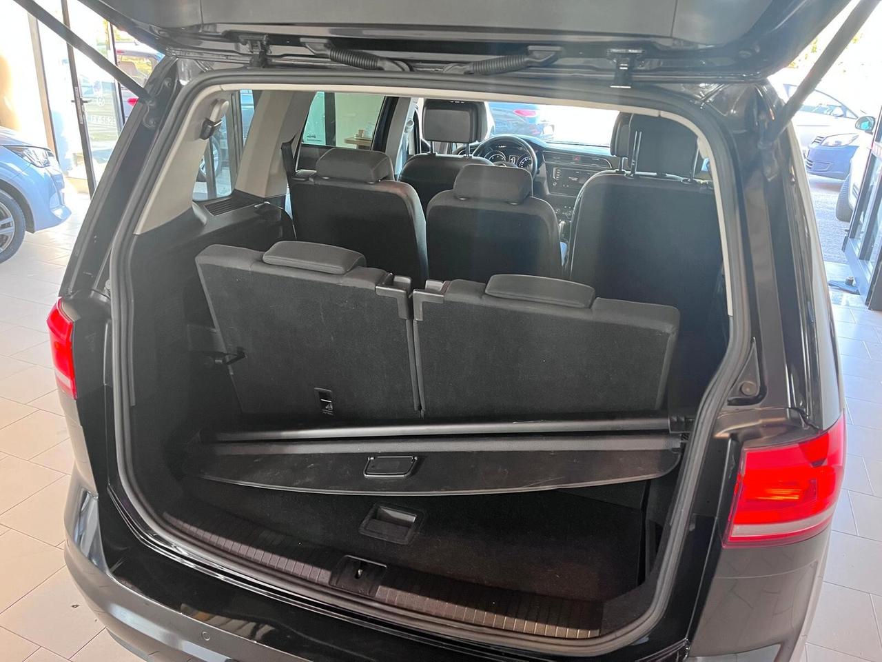Volkswagen Touran 1.6 TDI DSG Comfortline BlueMotion Technology