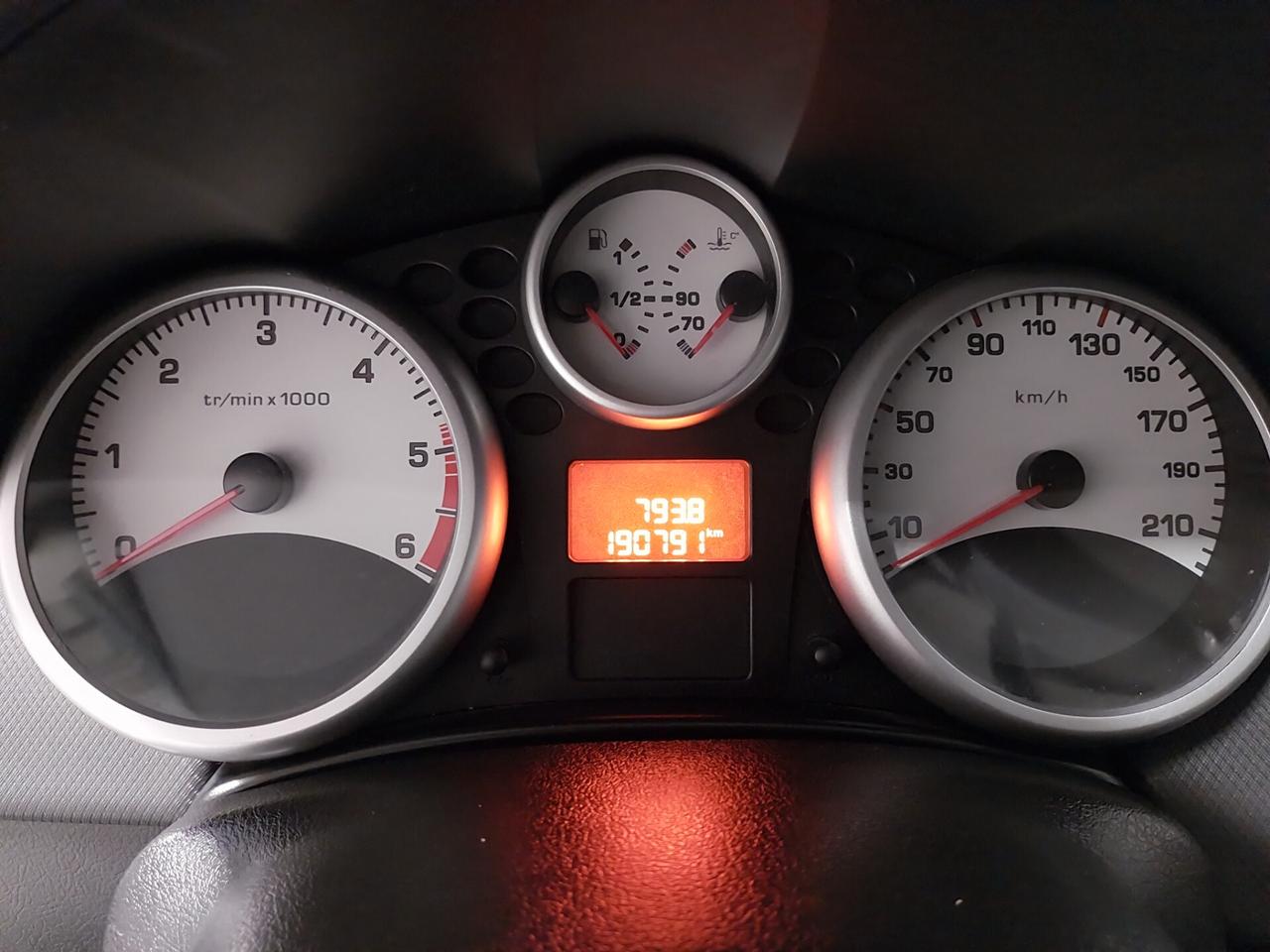 Peugeot 207 1.4 HDi 70CV 5p. Energie Sport - ok neopatentati