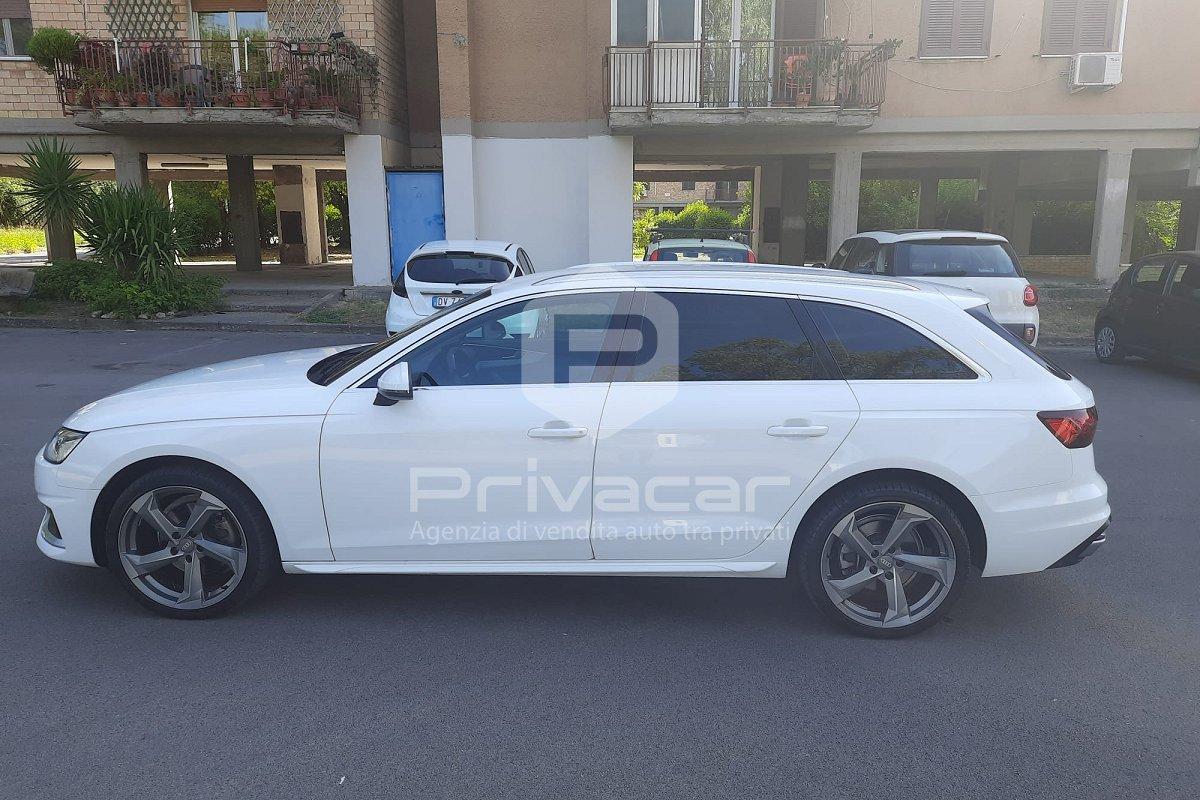 AUDI A4 30 TDI/136 CV S tronic Business Advanced