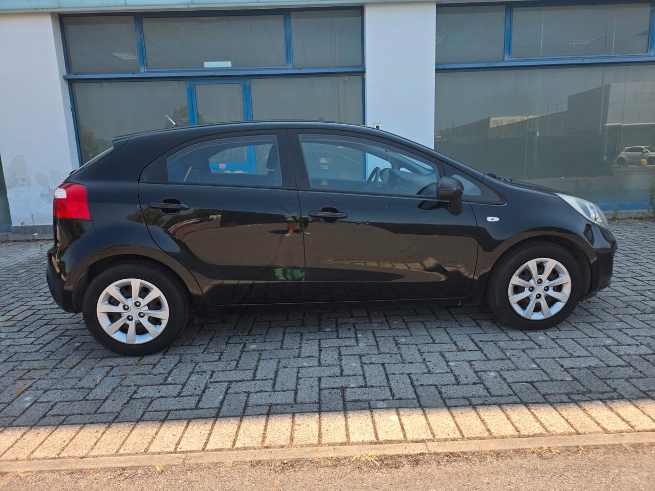 Kia Rio 1.1 CRDi 5p. Active