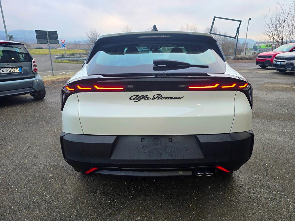 Alfa Romeo Junior 1.2 145 CV Hybrid eDCT6