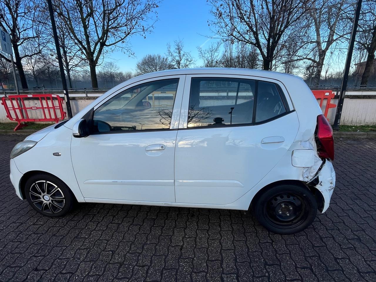 Hyundai i10 1.1 classic gpl