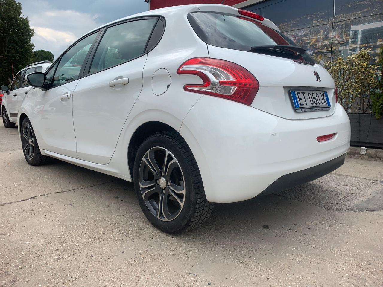 Peugeot 208 1.4 VTi 95 CV 5p. GPL Active