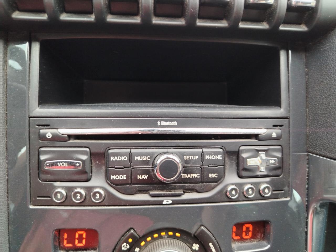 Peugeot 3008 1.6 THP 156CV Outdoor