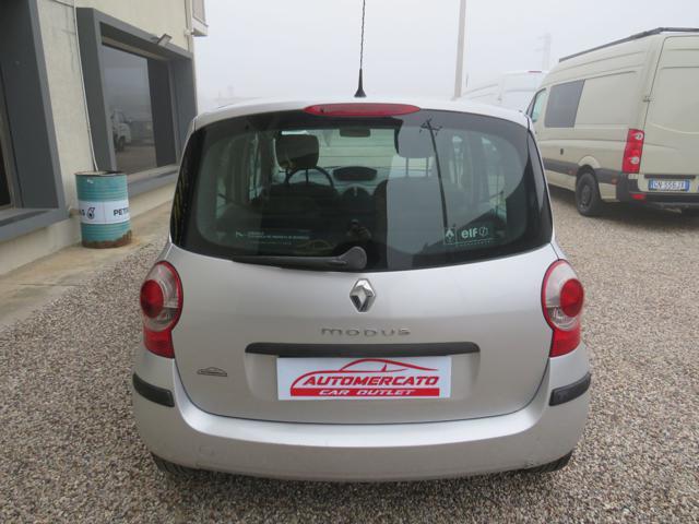 RENAULT Modus 1.2 16V Dynamique Gpl