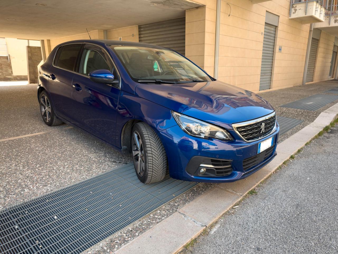 Peugeot 308 1.5 BlueHDi 130 cv S&S GT Line