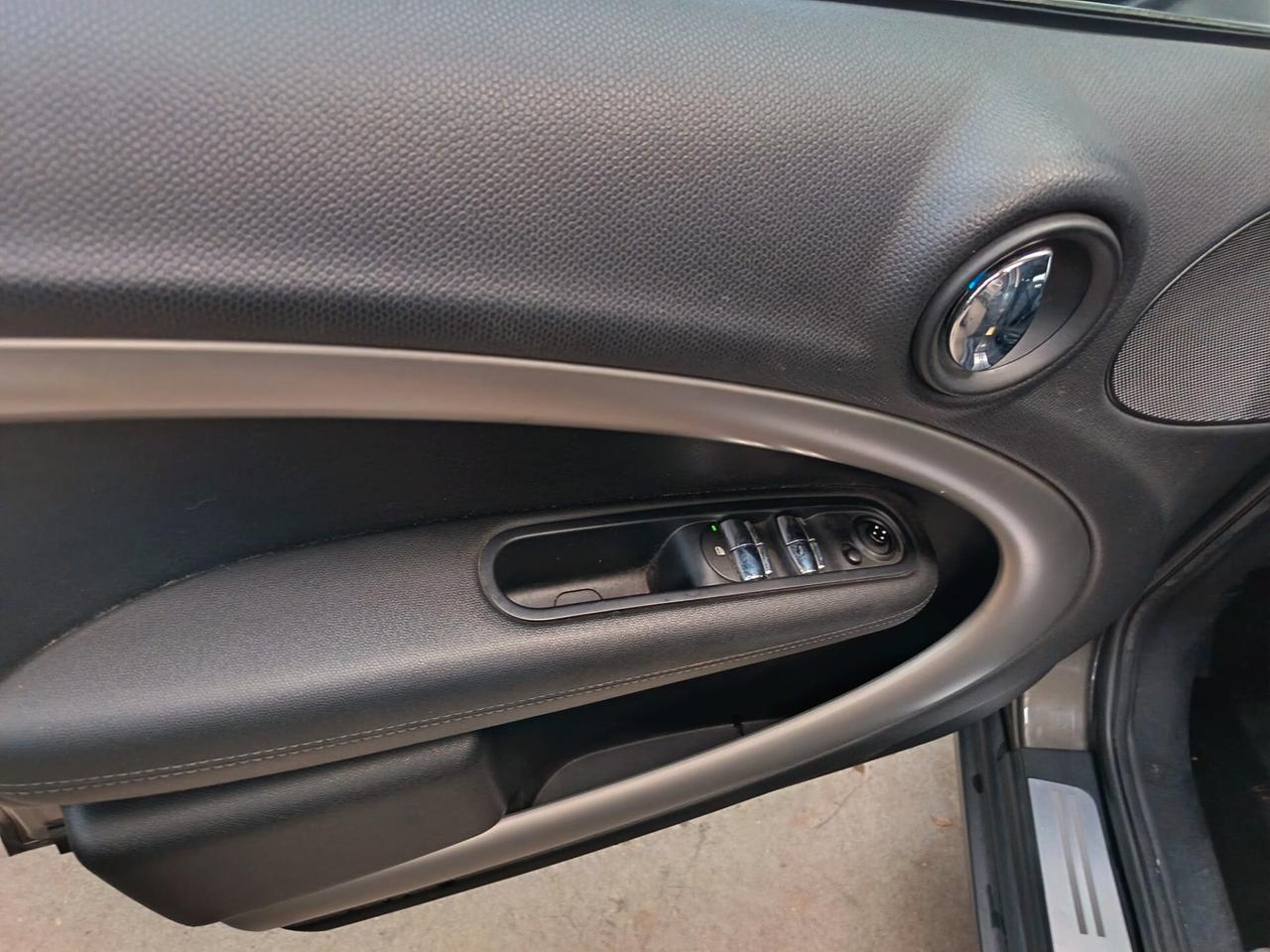 Mini Cooper Countryman 1.6 D ALL4