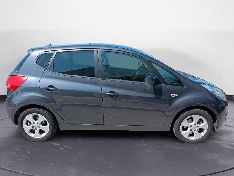 KIA Venga 1.4 crdi Cool c/t.panoramico,r.vel. s/navi 90c