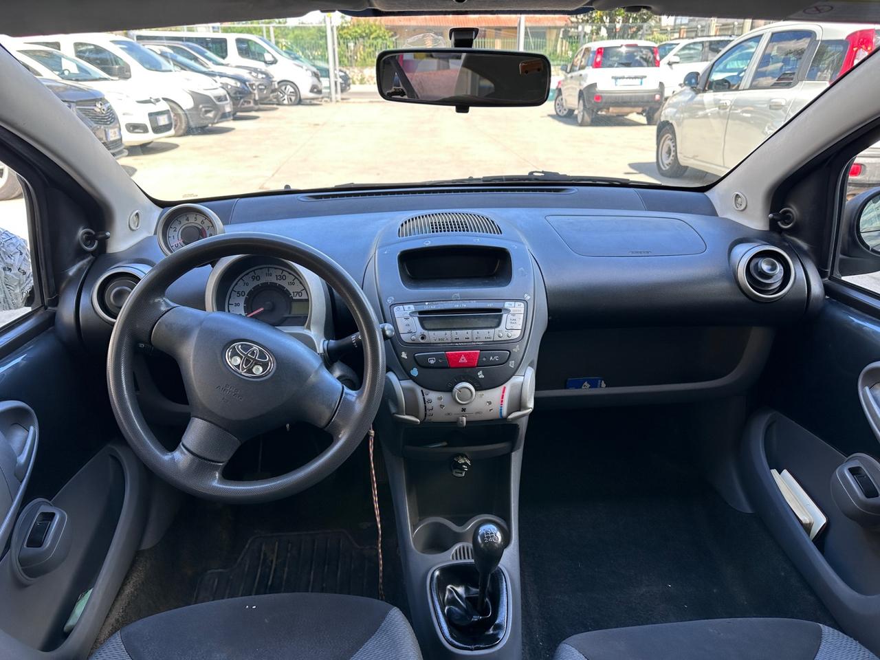 Toyota Aygo 1.0 12V VVT-i 5 porte