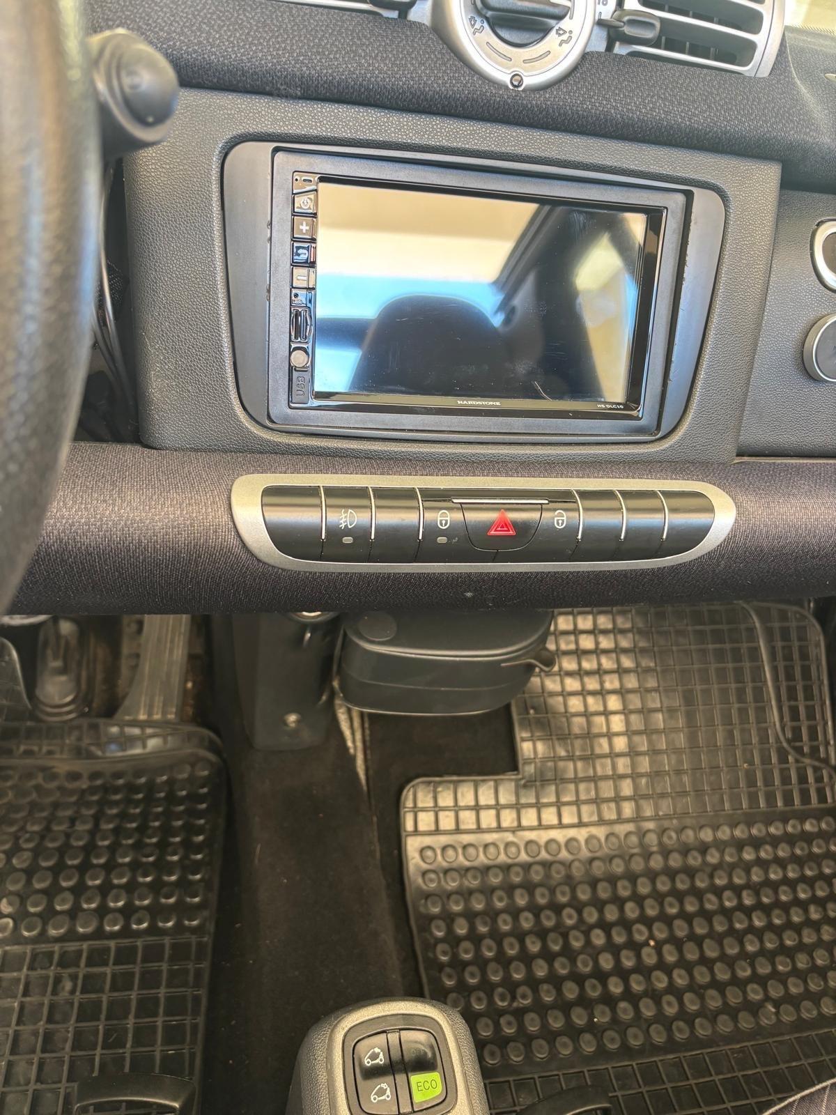 Smart ForTwo 1000 52 kW MHD cabrio pulse