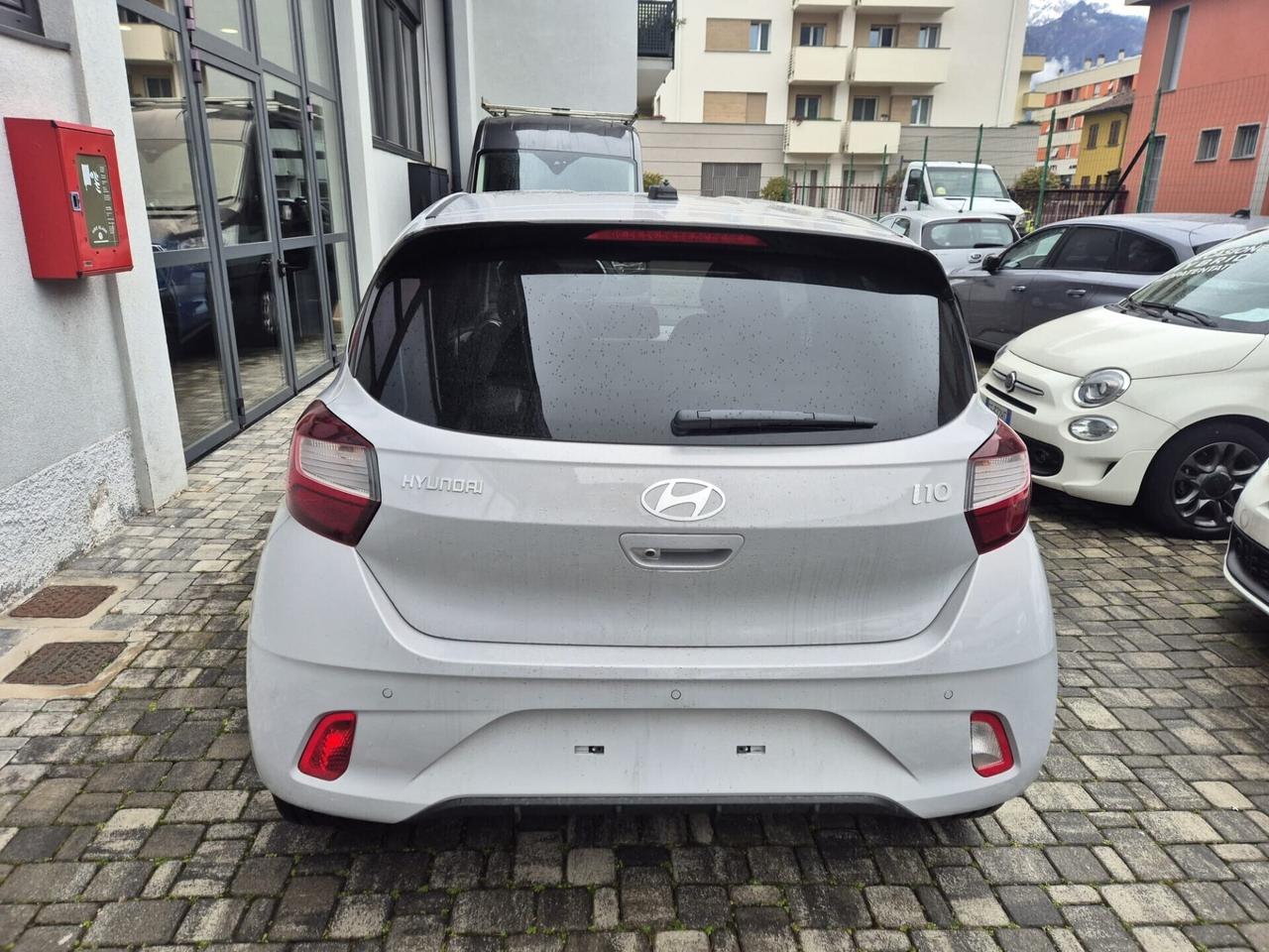 Hyundai i10 1.0 MPI AT Prime - CAMBIO AUTOMATICO