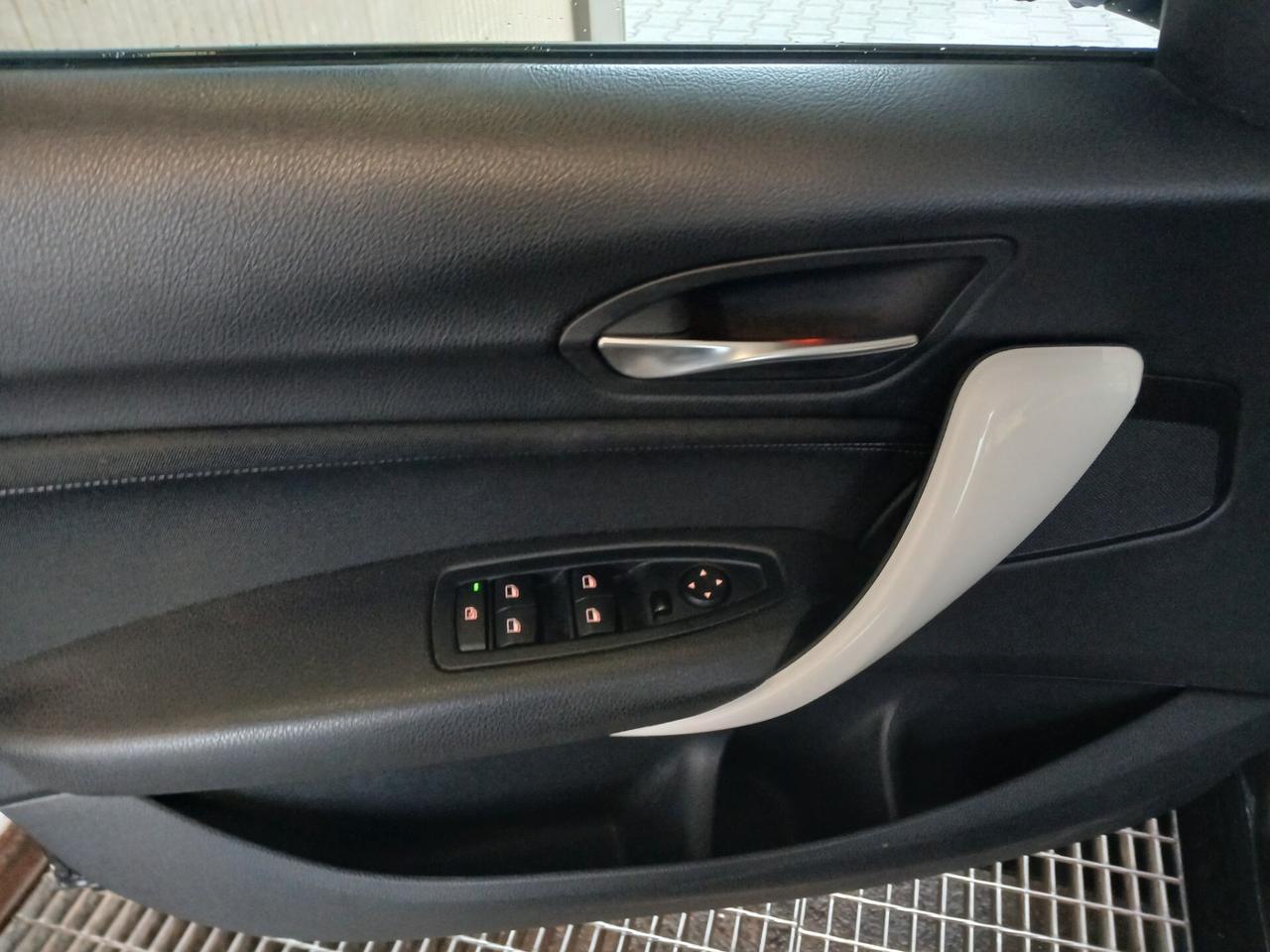 Bmw 118 118d 5p. Urban*AUTOMOATICA