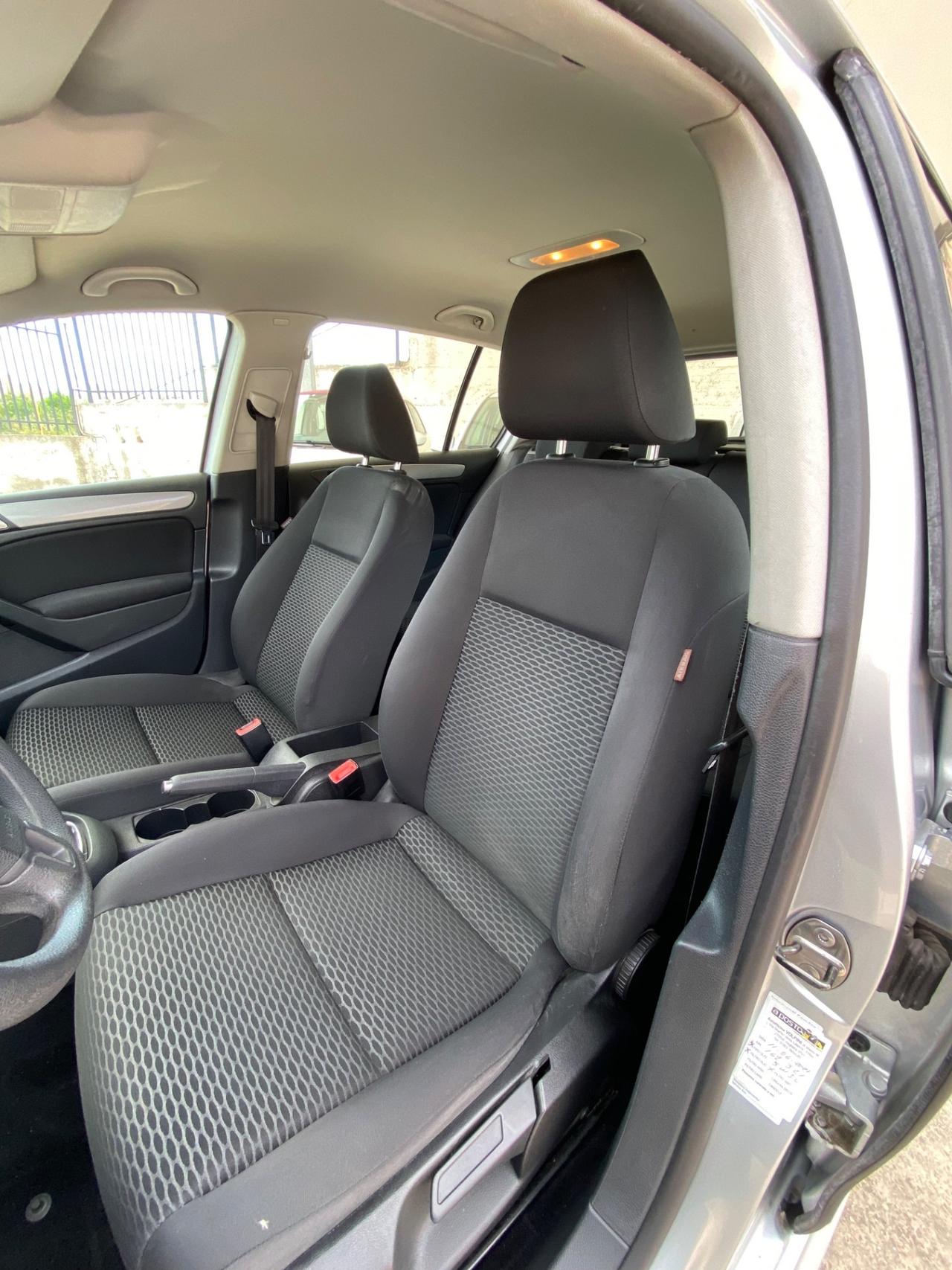 Volkswagen Golf 1.6 TDI DPF 5p. Sport Edition