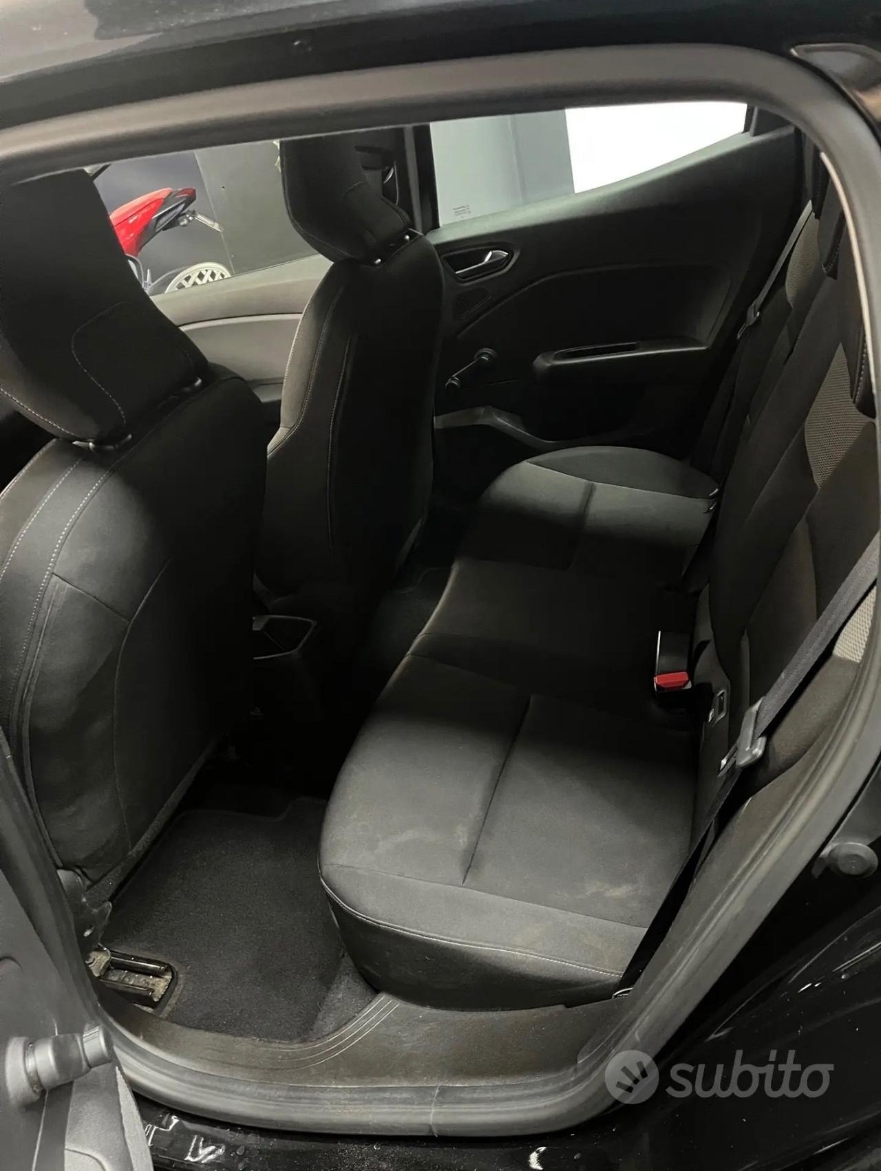 Renault Clio TCe 100 CV 5 porte Zen