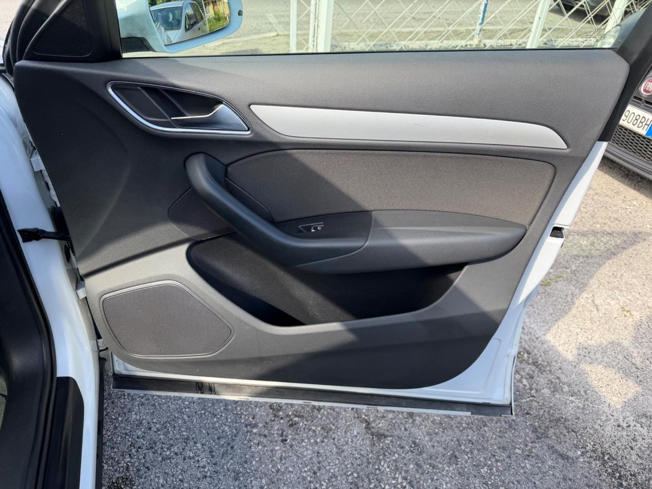 Audi Q3 2.0 TDI 150 CV quattro S tronic Sport