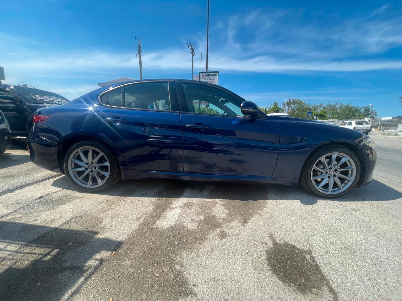Alfa Romeo Giulia 2.2 Turbodiesel 160 CV AT8 Executive