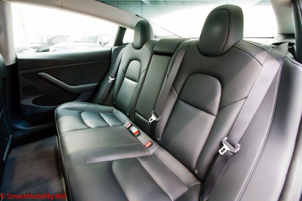 Tesla Model 3 Long Range Dual Motor AWD - Promo finanziamento: 2.500 € di anticipo e 413 €/mese!