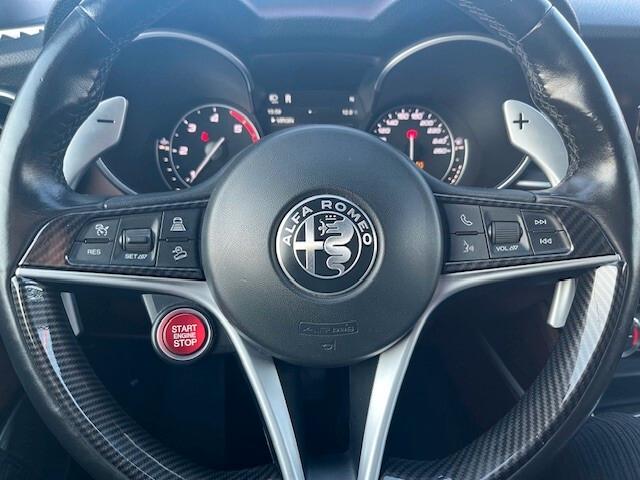 Alfa Romeo Stelvio 2.2 Turbodiesel 210 CV AT8 Q4 Executive