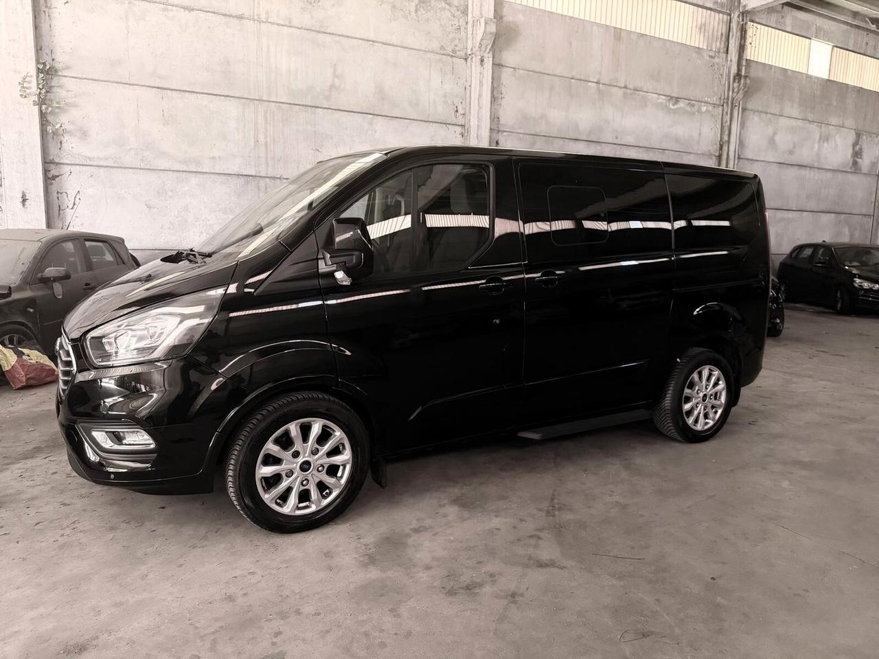 Ford Tourneo Custom 310 2.0 TDCi 130CV PC