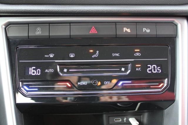 Volkswagen T-Roc 1.0 tsi 110cv Con CarPlay