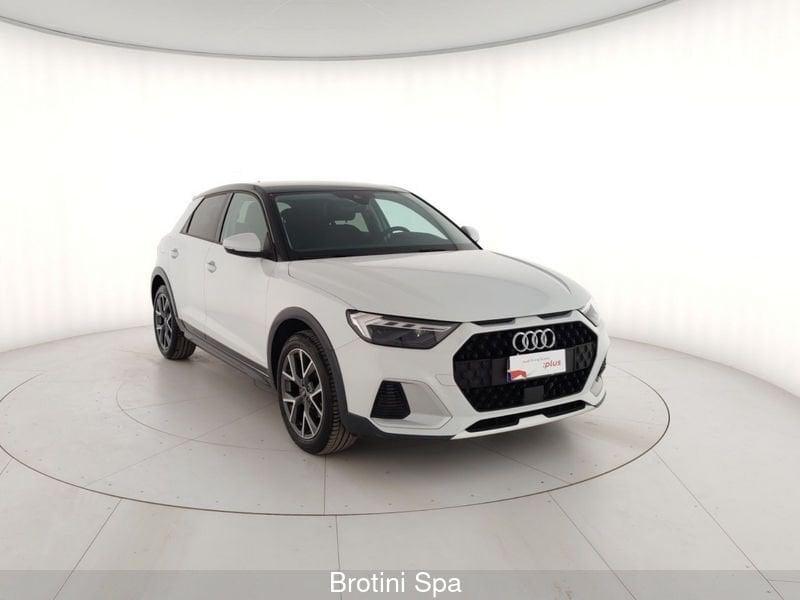 Audi A1 citycarver 30 TFSI S tronic Admired