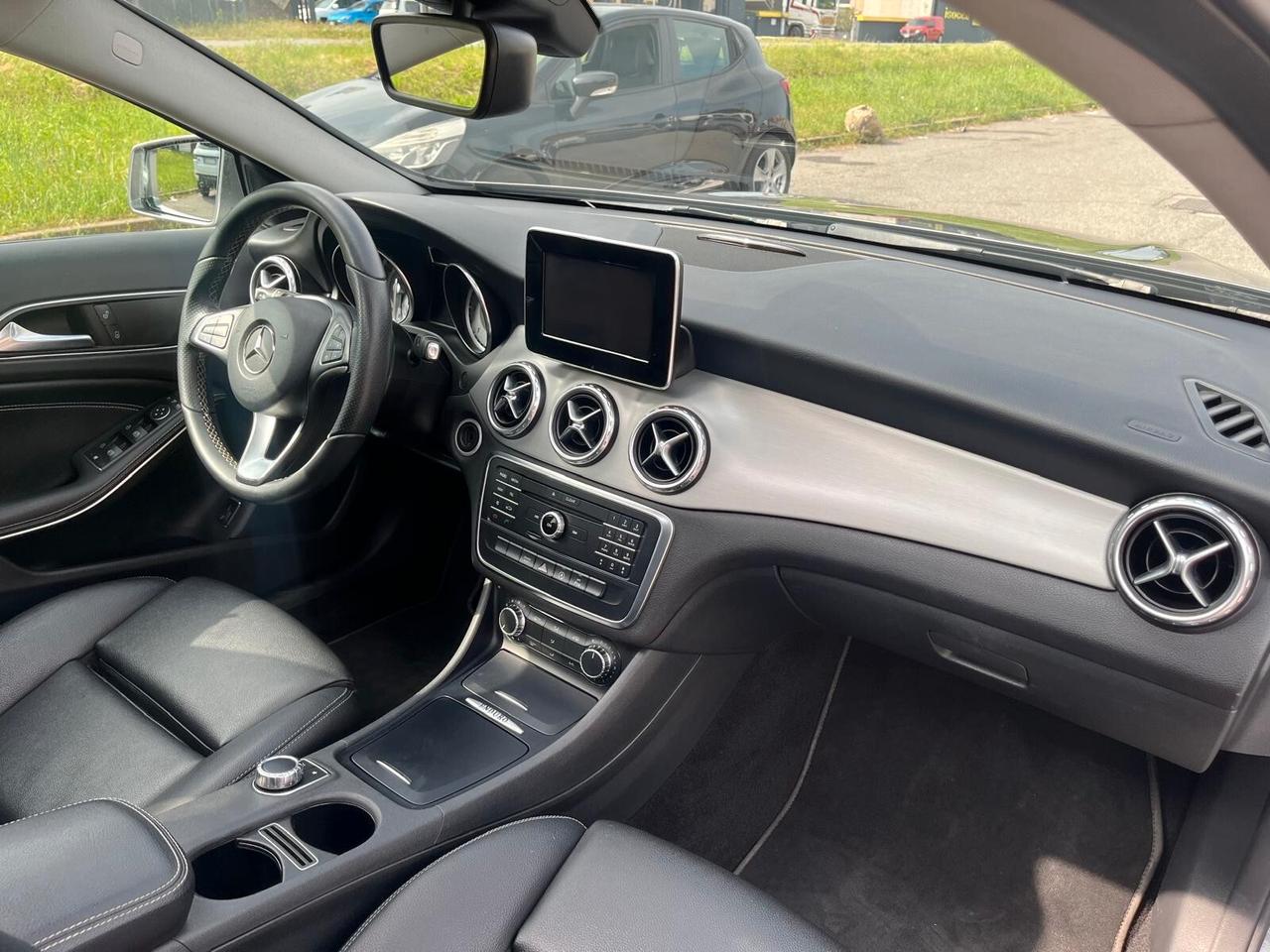 Mercedes-benz GLA 200 d Automatic