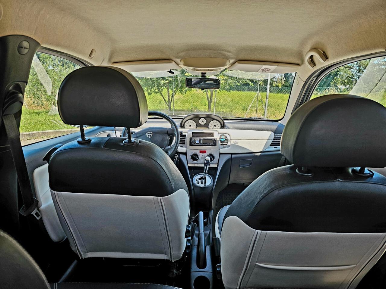 Lancia Ypsilon 1.3 MJT 75 CV Platinum
