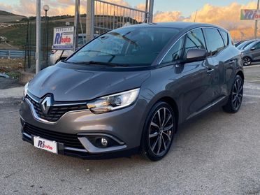 Renault Scenic Scénic dCi 8V 110 CV r link solo 106.000 km