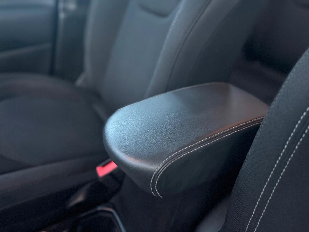 JEEP RENEGADE 1.0cc TURBO 120cv LONGITUDE GPL