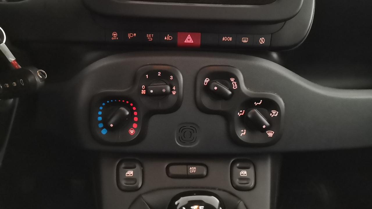 FIAT Panda III 2021 - Panda 1.0 firefly hybrid City Life s&s 70cv