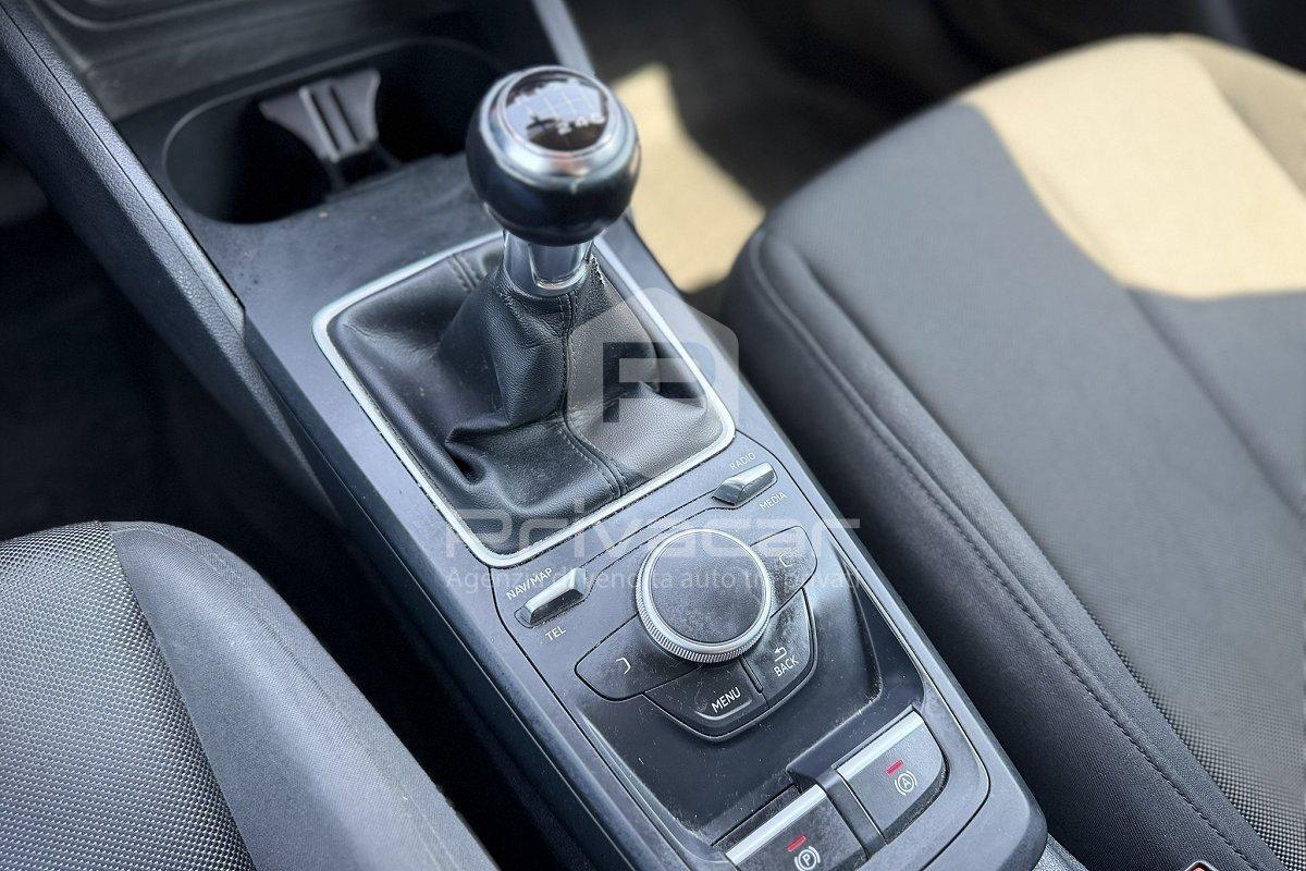 AUDI Q2 1.6 TDI Business