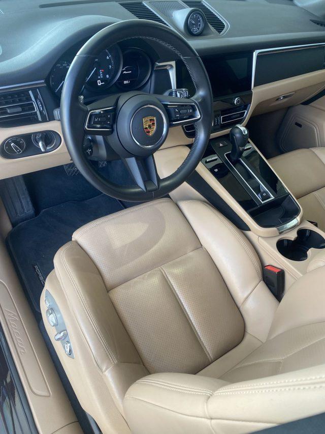 PORSCHE Macan 2.0