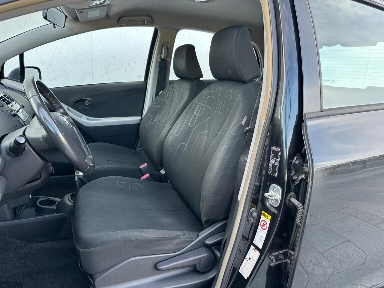 Toyota Yaris 1.0 5 porte Unico Proprietario