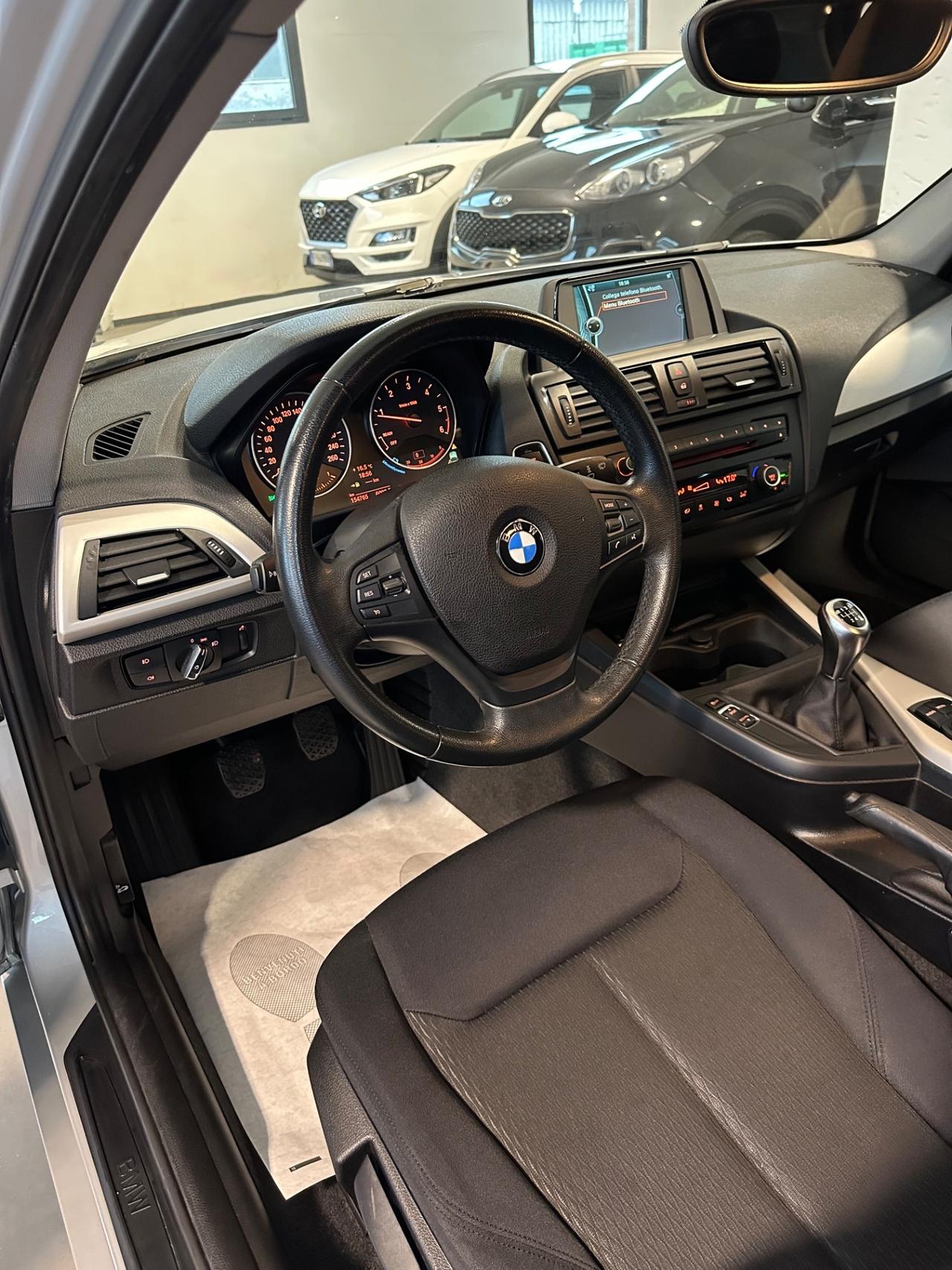 Bmw 114 114d 5p. Sport