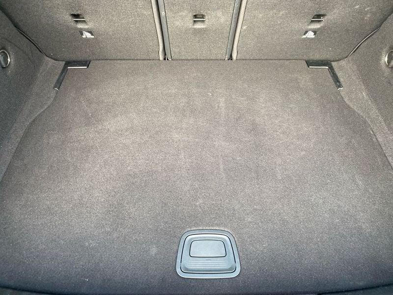 Mercedes-Benz Classe A A 180 d Advanced auto