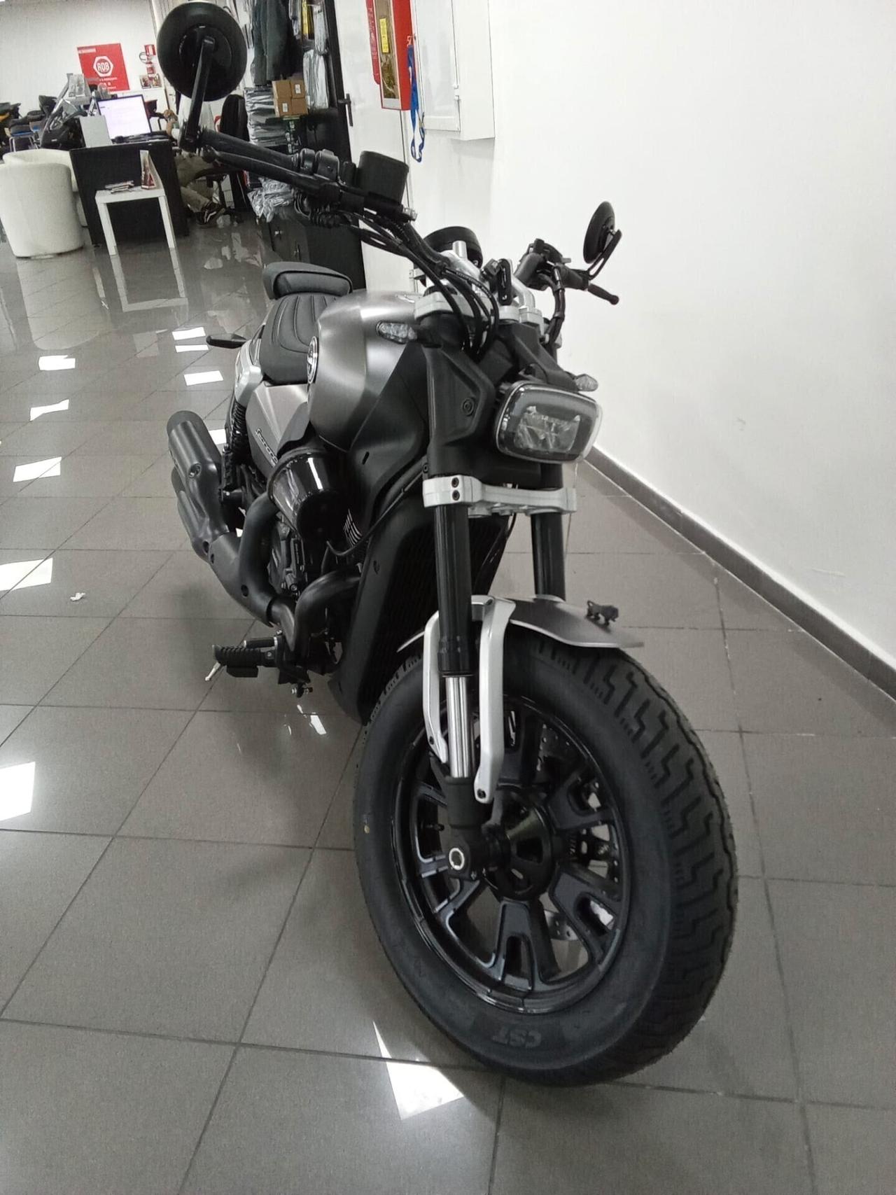 Benelli Leoncino Bobber 400