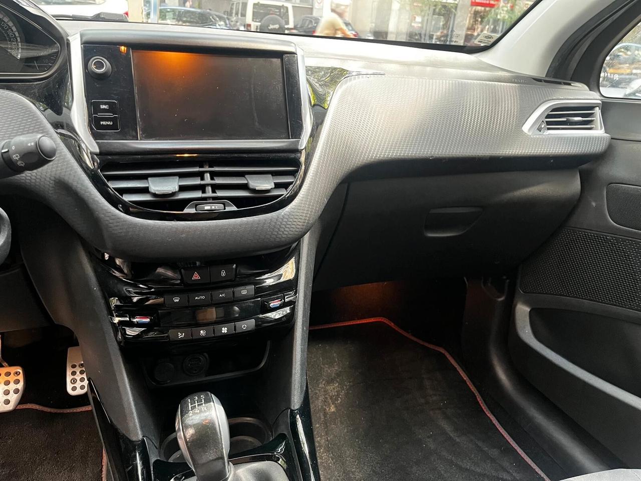 Peugeot 2008 BlueHDi 100 GT Line