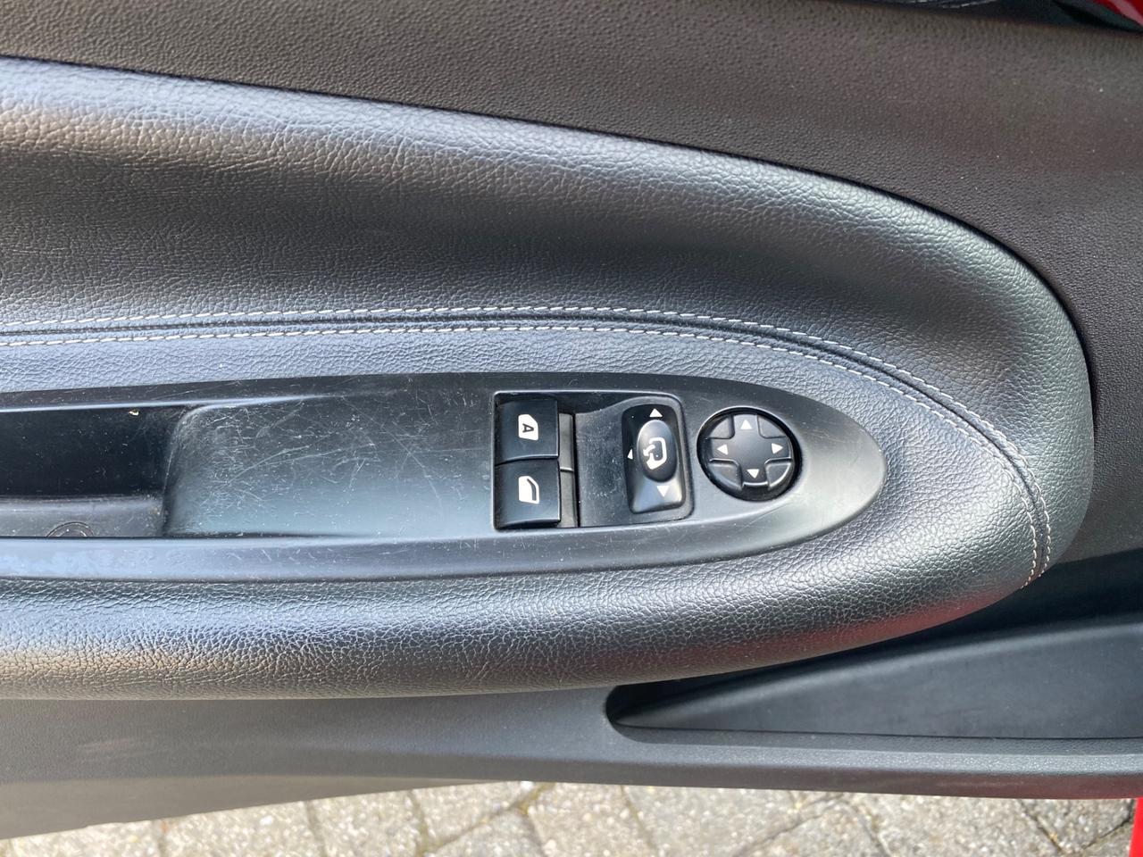 Ds DS3 DS 3 1.6 VTi 120 aut. Just Black GPL!