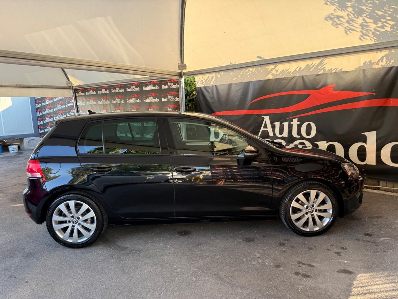 Volkswagen Golf 1.6 TDI DPF DSG 5p. Highline