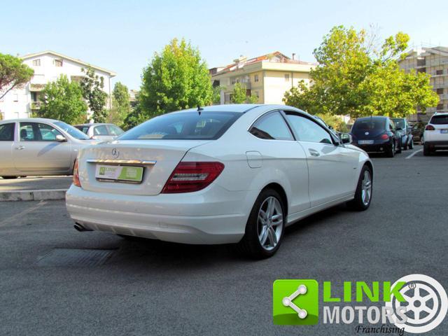 MERCEDES-BENZ C 220 CDI BlueEFFICIENCY Coupé Executive